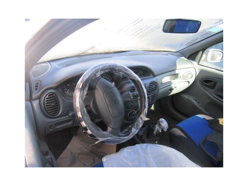 renault megane del año 1998