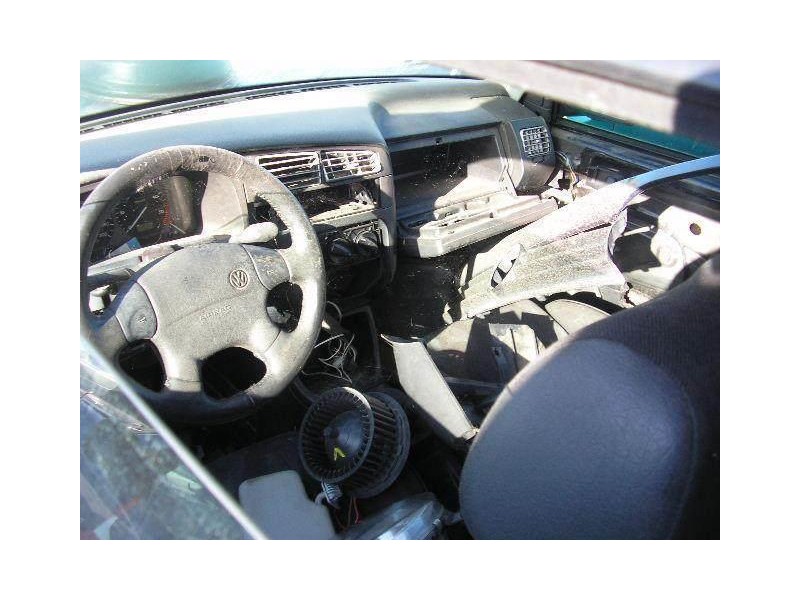 volkswagen golf del año 1996