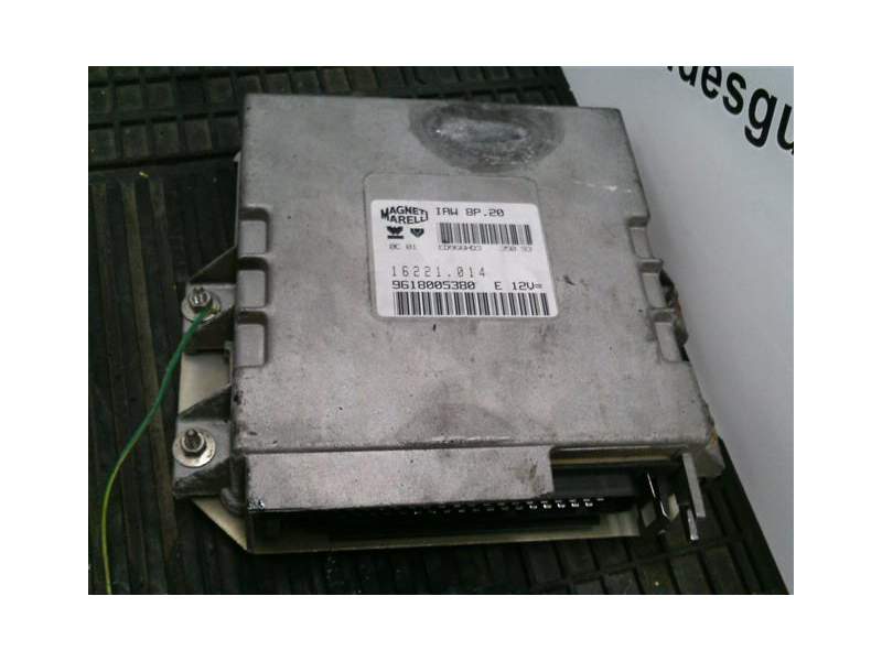 Recambio de centralita para peugeot 306 2.0 g referencia OEM IAM 9618005380 16221014 