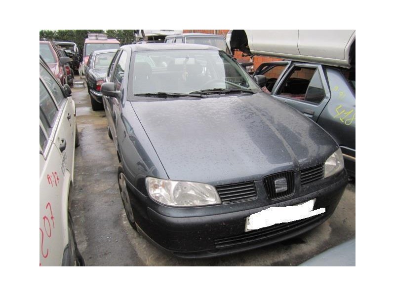 seat ibiza del año 1999
