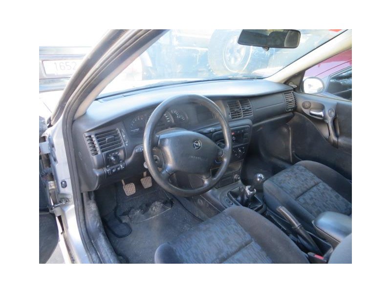 opel vectra del año 1999