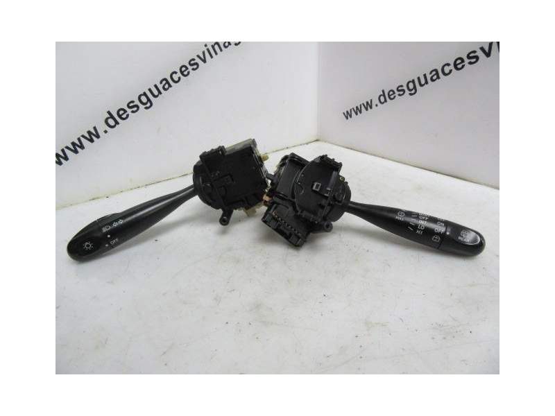 Recambio de mando luces y limpias para toyota yaris (_p1_) 1.0 (scp10_) referencia OEM IAM 8465252040  8414052020