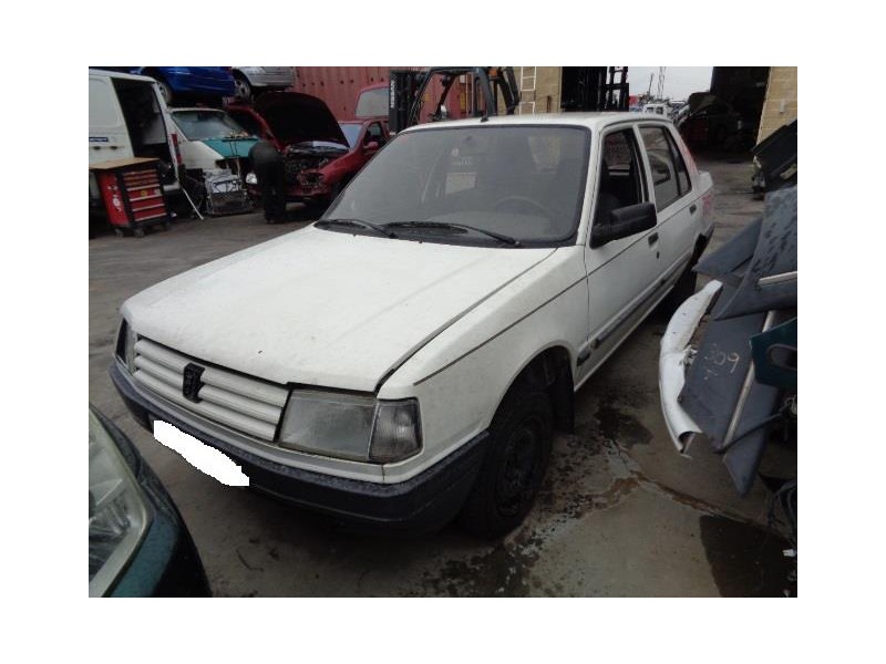 peugeot 309 del año 1999