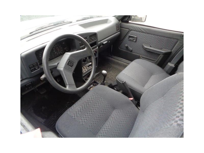 peugeot 309 del año 1999