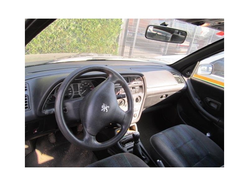 peugeot 306 del año 1999