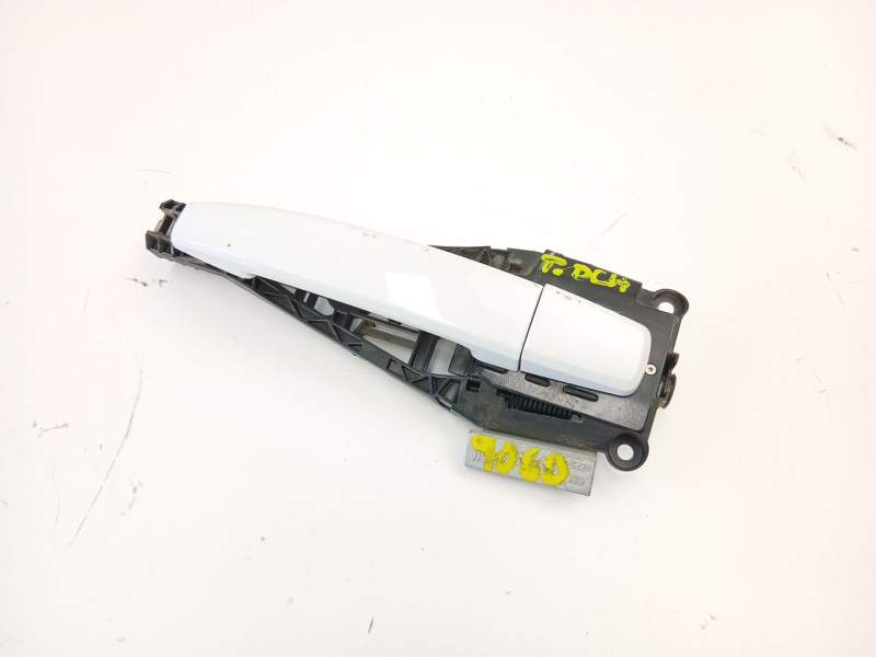 Recambio de manilla trasera derecha para opel astra j (p10) 1.7 cdti (68) referencia OEM IAM 14096401  