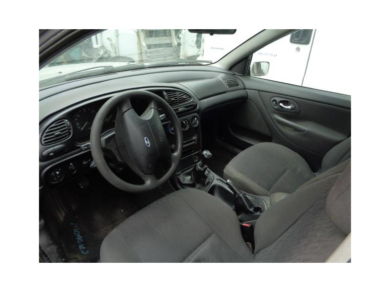 ford mondeo del año 1999