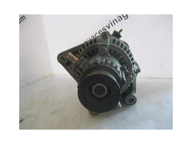 Recambio de alternador para honda accord 2.0 td. -20t2n referencia OEM IAM YLE101500 1002132272 