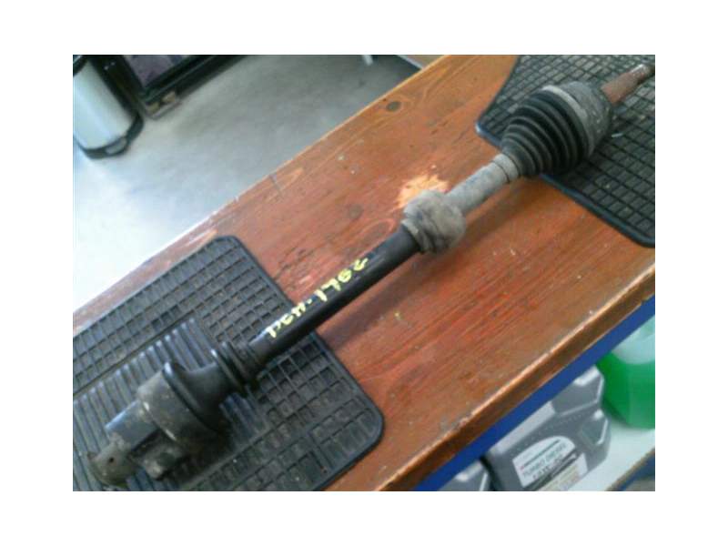 Recambio de transmision delantera derecha para renault laguna 1.8 g /f3p referencia OEM IAM   