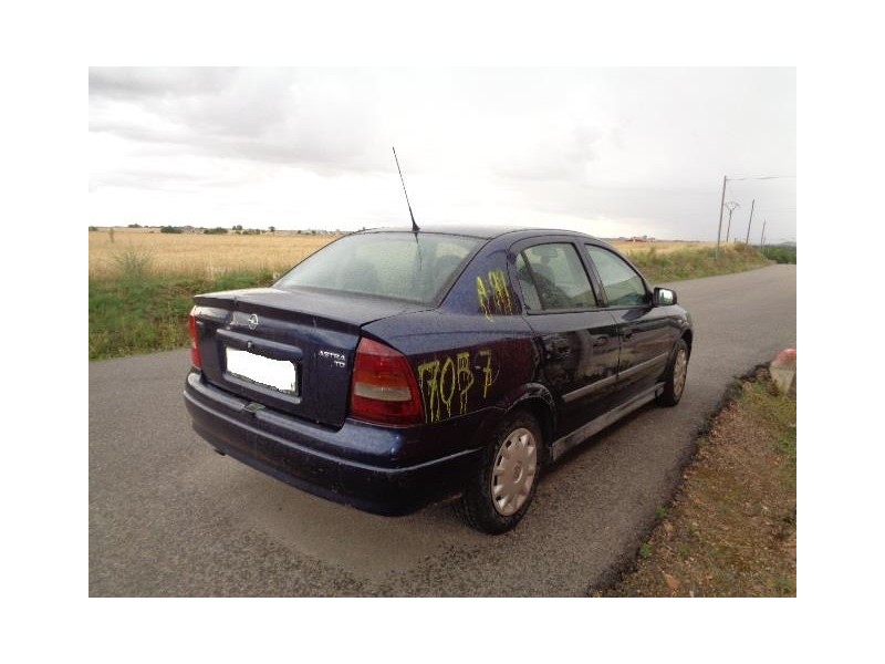 opel astra del año 1999