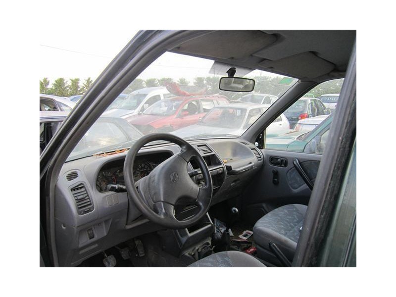 nissan terrano del año 1998