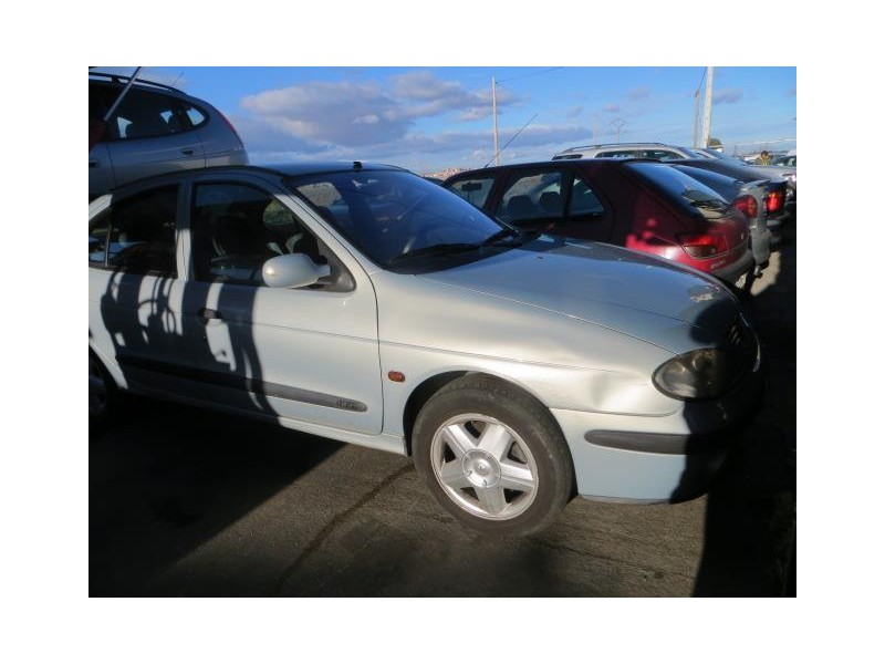 renault megane del año 1999