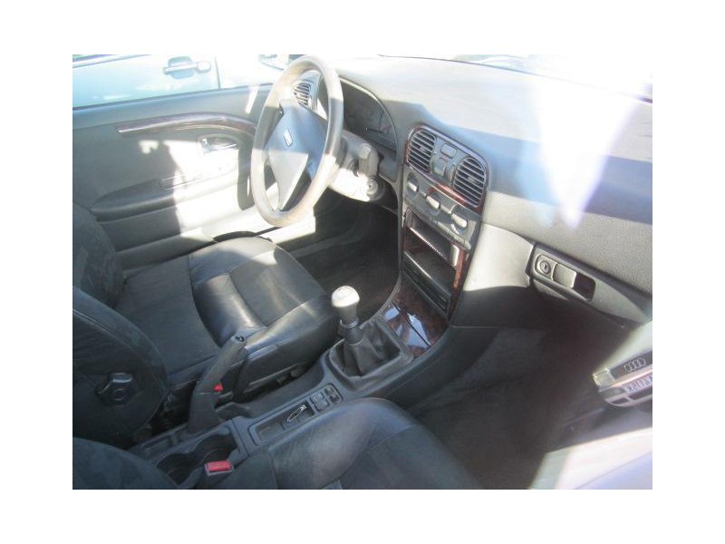 volvo s40 del año 1998