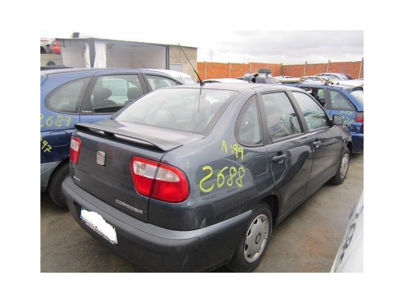 seat cordoba del año 1999
