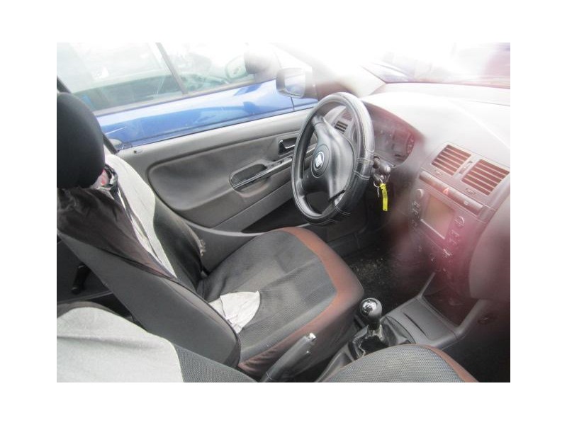 seat cordoba del año 1999