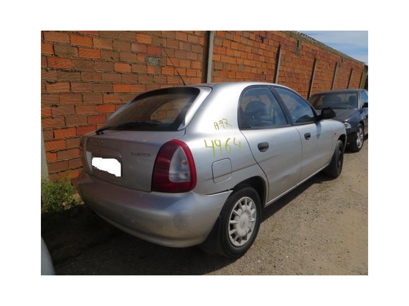 daewoo nubira 1.6 g (105,78cv del año 1997