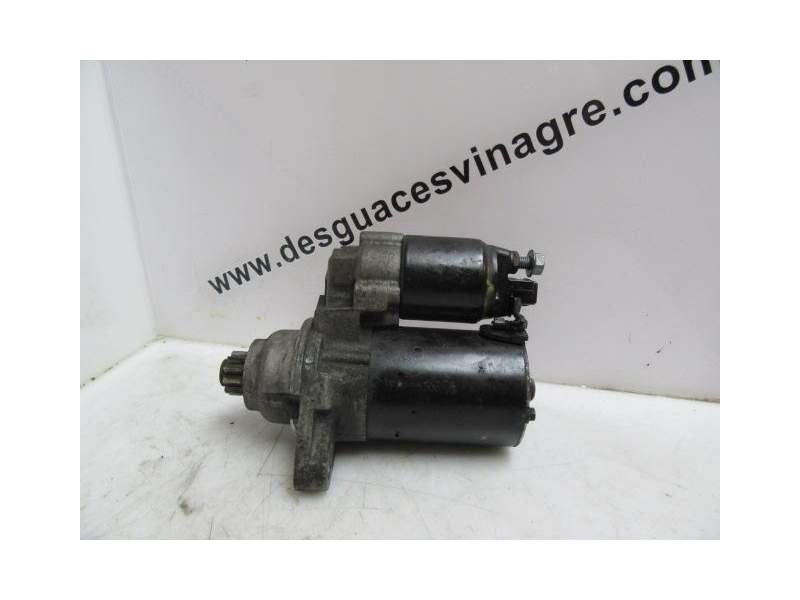 Recambio de motor arranque para volkswagen polo iv (9n_, 9a_) 1.4 16v referencia OEM IAM 0001120400  