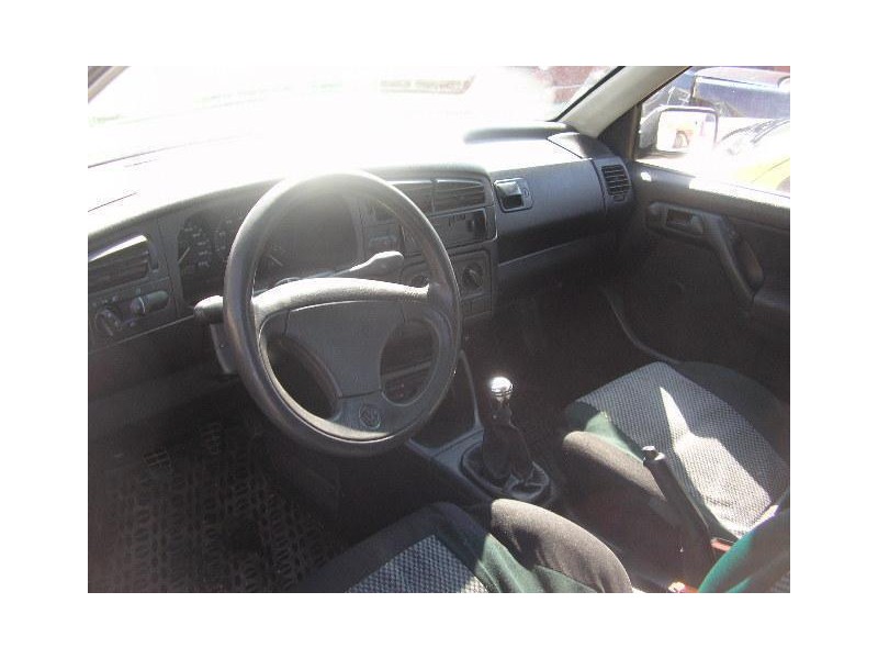 volkswagen golf del año 1993