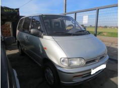 nissan serena del año 1993