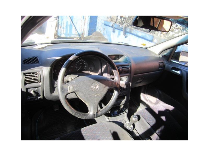 opel astra del año 1999