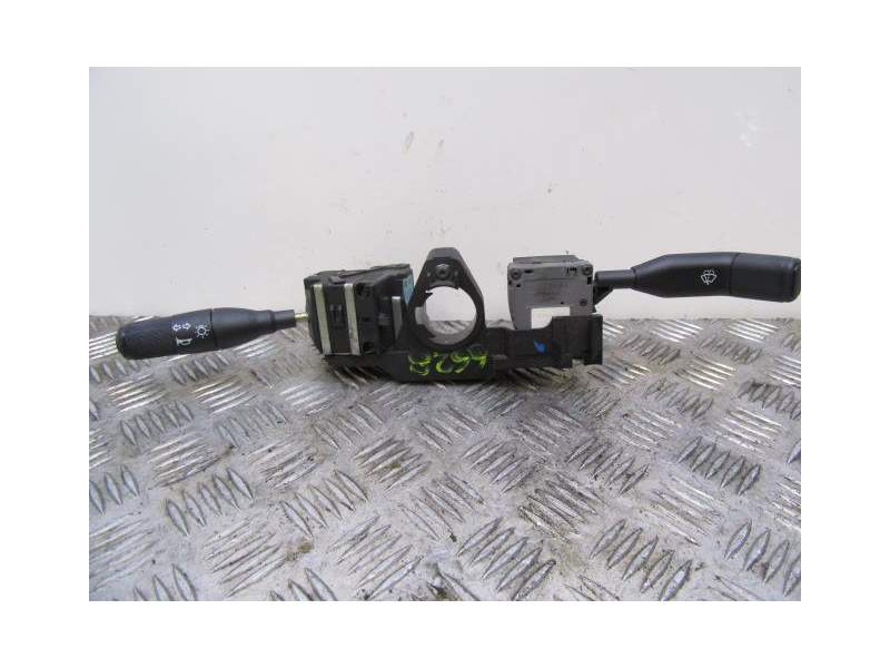 Recambio de mando luces y limpias para renault 19 1.8 g referencia OEM IAM   