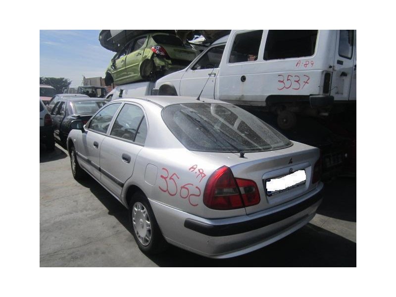 mitsubishi carisma del año 1999