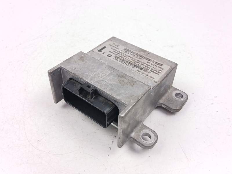 Recambio de centralita airbag para jeep grand cherokee 3.1 td automatico referencia OEM IAM 56042047AC  