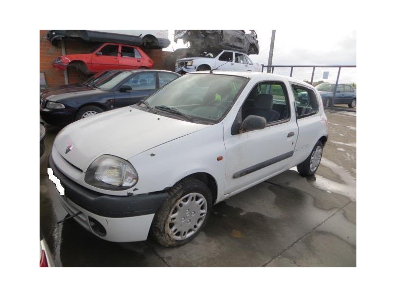 renault clio del año 1999