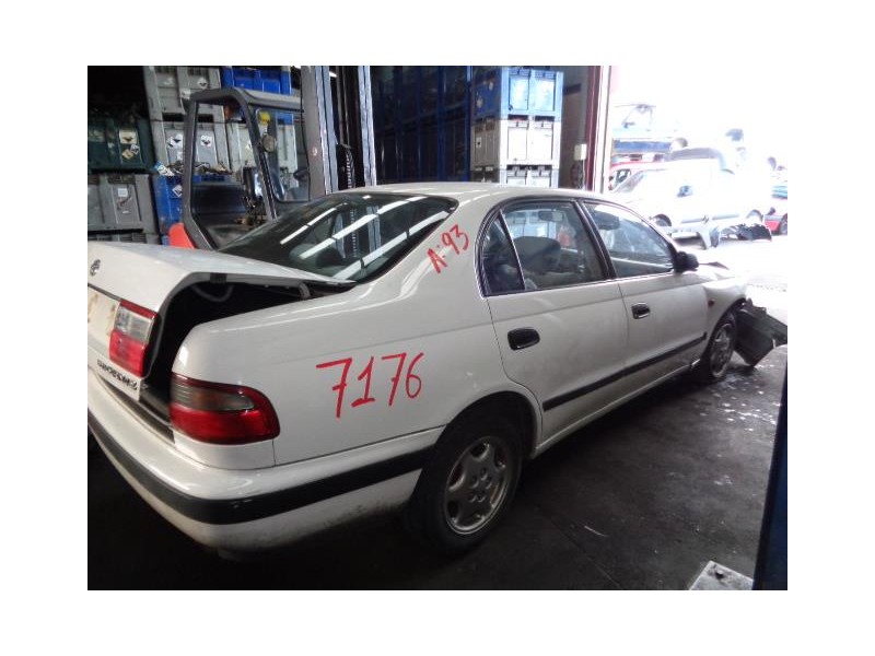 toyota carina del año 1993