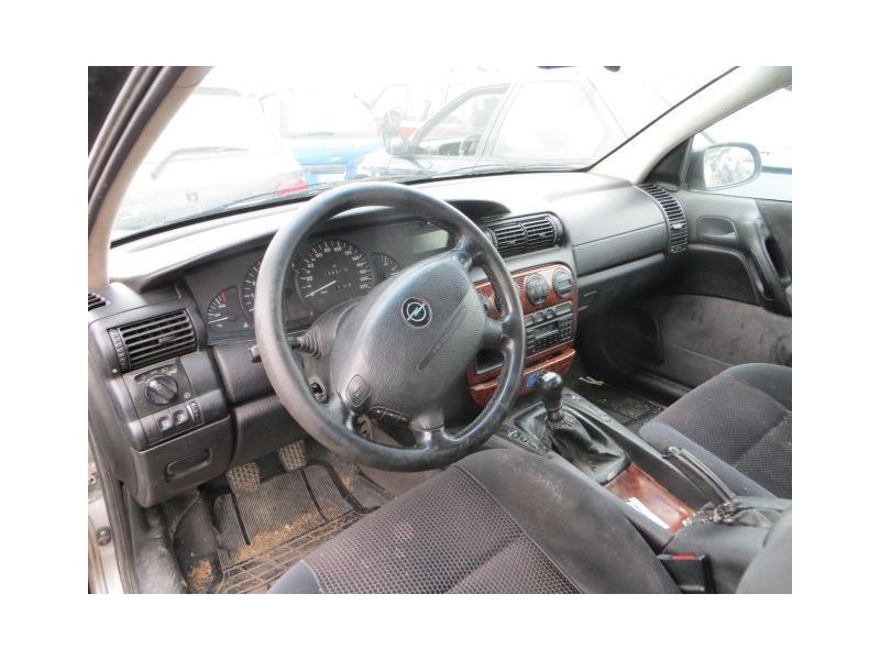 opel omega del año 1999