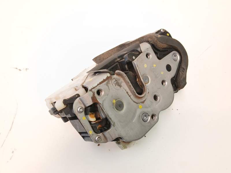 Recambio de cerradura puerta delantera derecha para opel astra j (p10) 1.7 cdti (68) referencia OEM IAM 3023880  