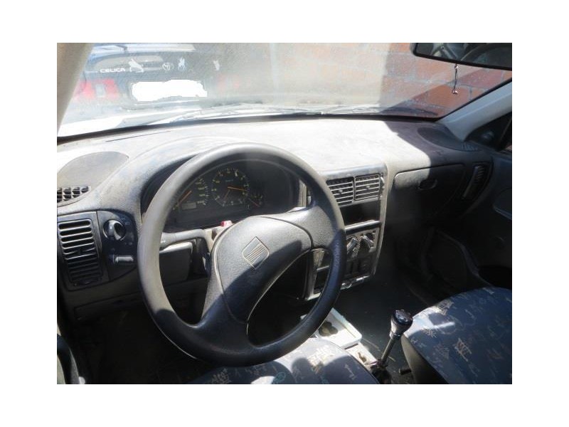 seat ibiza del año 1995