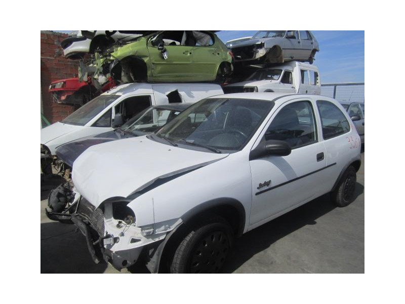 opel corsa del año 1995