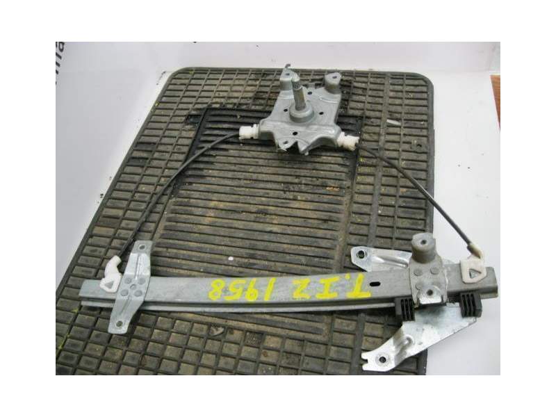 Recambio de elevalunas trasero izquierdo para nissan primera 1.6 g -ga16 5p referencia OEM IAM MANUAL  