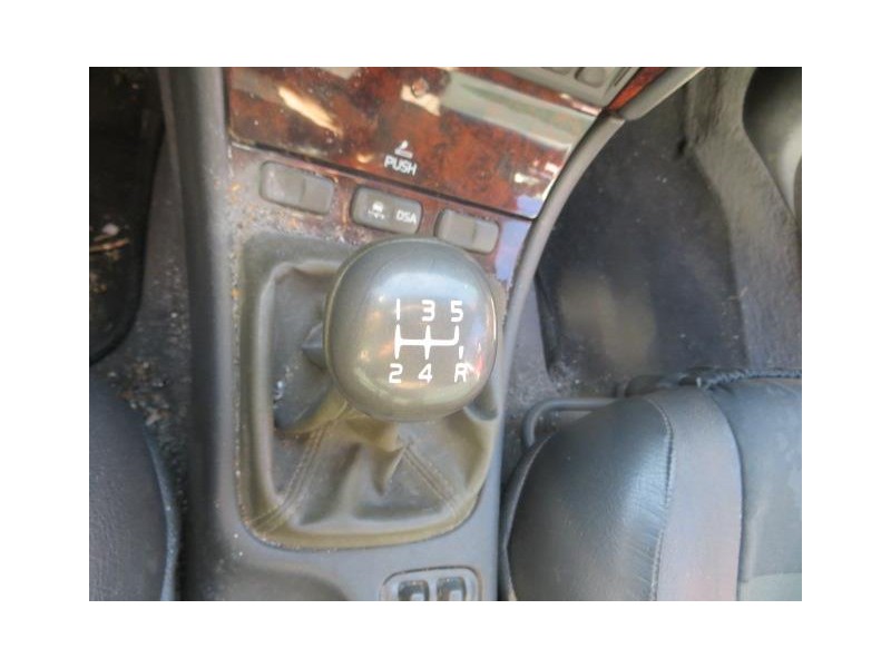 volvo s40 del año 1999