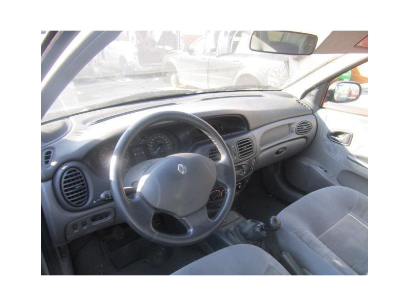 renault megane del año 1999