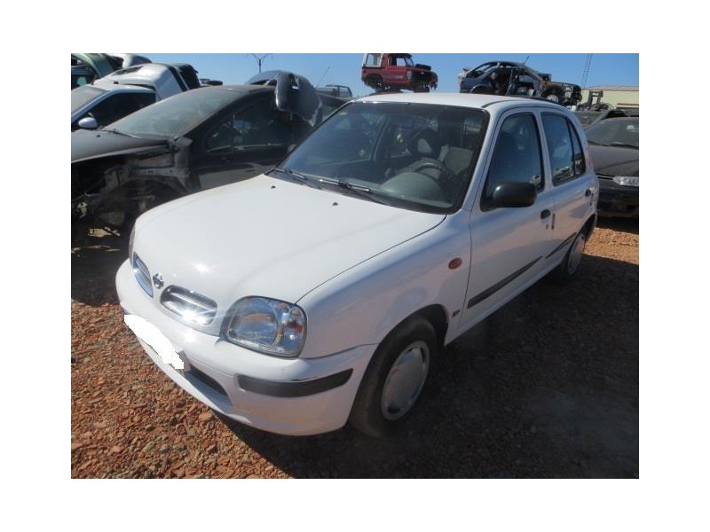 nissan micra del año 1999