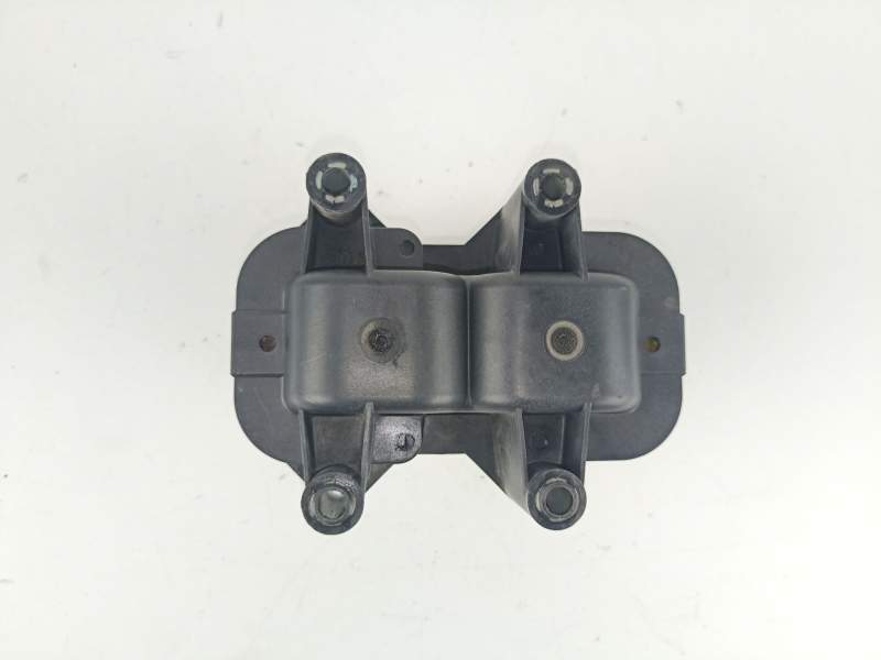 Recambio de bobina para citroën saxo 1.1 referencia OEM IAM 96228897  