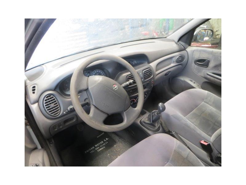 renault megane del año 1999