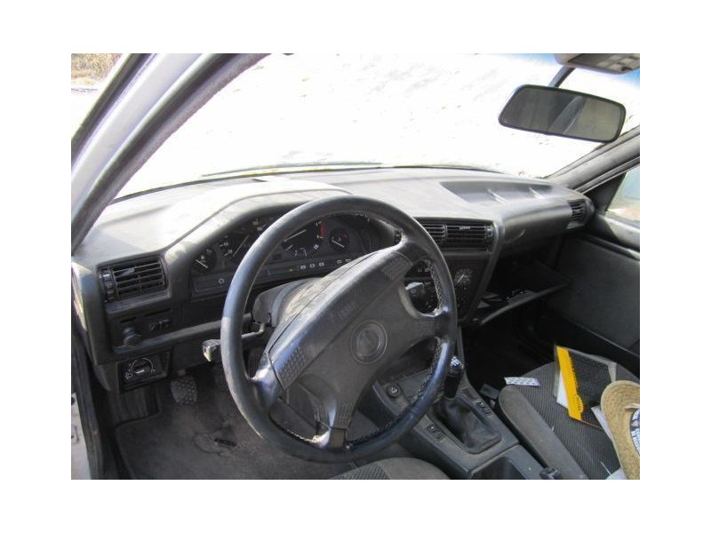 bmw  324 del año 1997