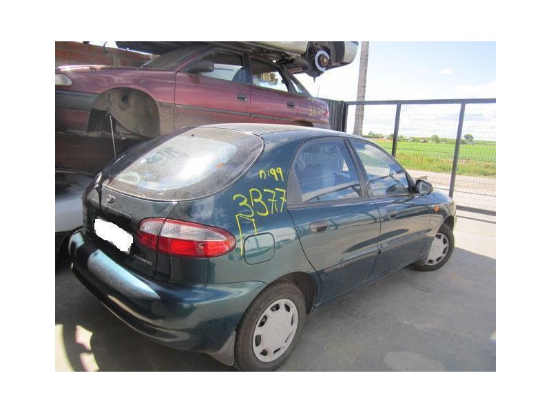 daewoo lanos del año 1999
