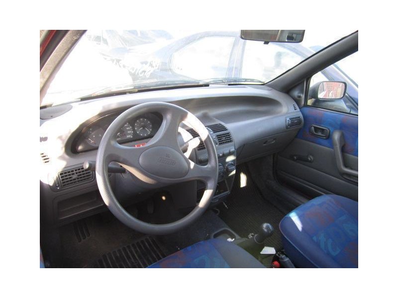 fiat punto 1.1g 176b2.000gasolina sp(54,4cv del año 1999