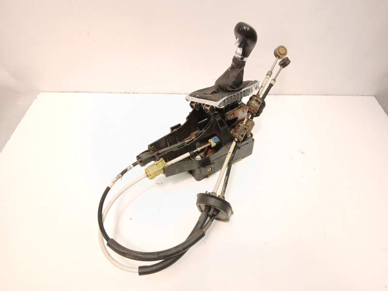 Recambio de palanca cambio manual para opel astra j (p10) 1.7 cdti (68) referencia OEM IAM 55563829  