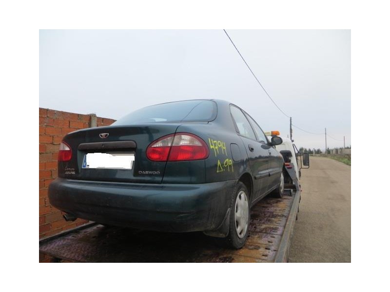 daewoo lanos del año 1999