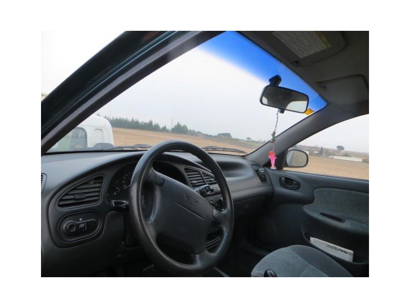 daewoo lanos del año 1999