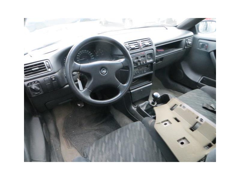 opel calibra del año 1990