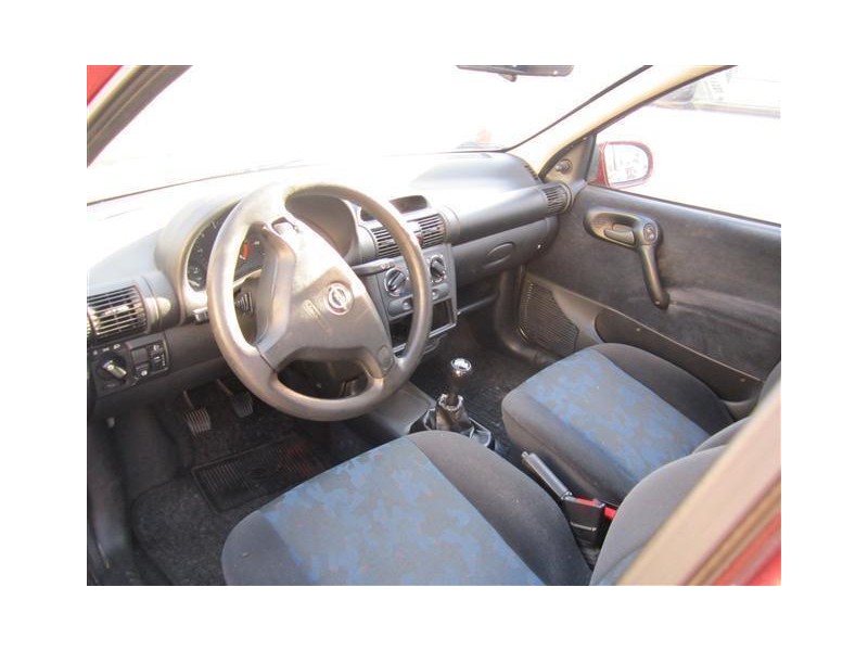 opel corsa del año 1999