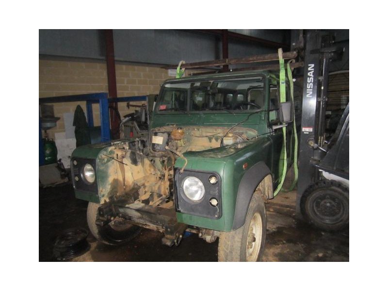 land rover defender del año 1999