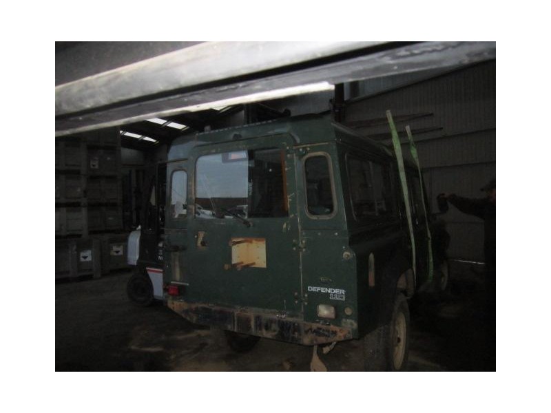 land rover defender del año 1999