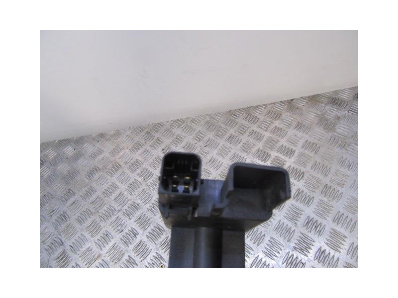 Recambio de bobina : peugeot 206 : 2.0 g (136cv) cabrio coupe [2001] para peugeot 206 2.0 g cabrio coupe referencia OEM IAM   